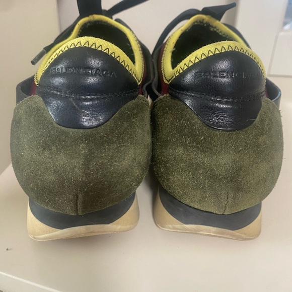 Gently used Authentic Balenciaga Race Runner Women’s sneakers - Picture 3 of 6